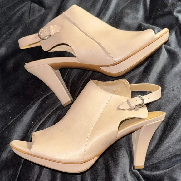 Naturalizer Size 9.5 Cream Women's Slingback Peep toe Booties Sandals 3” Heel - Picture 1 of 11
